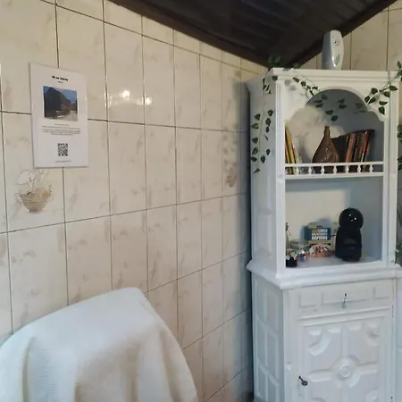 Pe Na Aldeia Outeiro (Tras-Os-Montes)