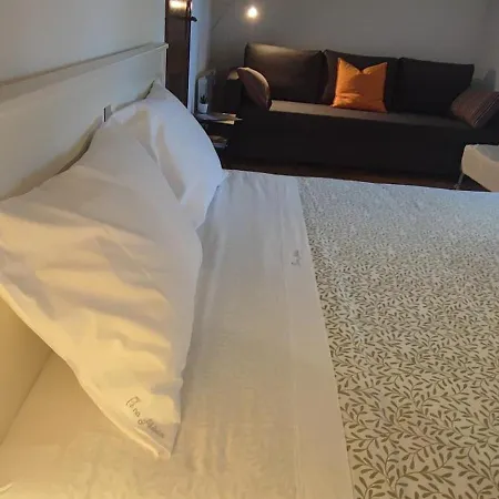 Pe Na Aldeia Outeiro (Tras-Os-Montes)