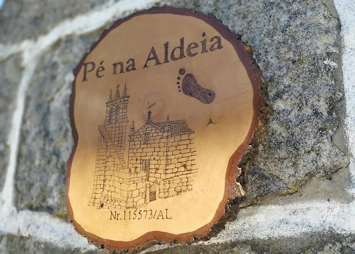 Pé Na Aldeia * Outeiro (Tras-Os-Montes)